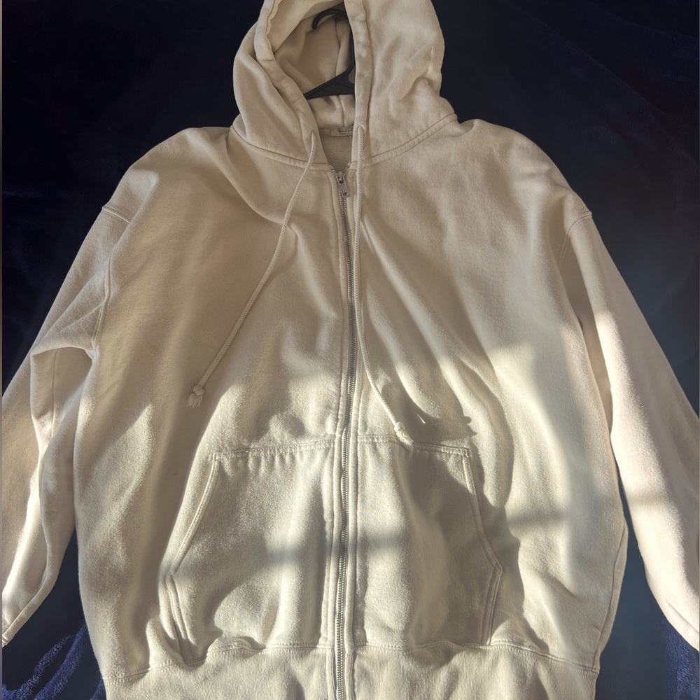 Brandy Melville Christy hoodie